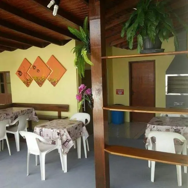 Pousada garopaba, hotel v destinaci Garopaba