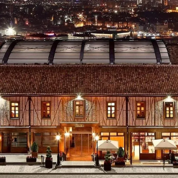 Divan Cukurhan, hotel Ankarában