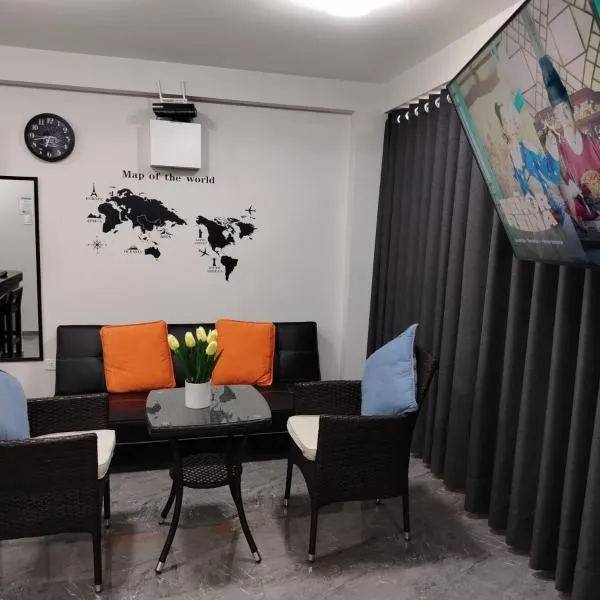 Apartamentos "APPART D'ELIETTE", hotel in Trujillo