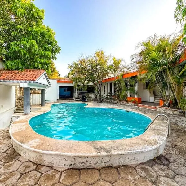 Loft para 3 personas con piscina en Casa Montes, hotel v destinaci Mérida