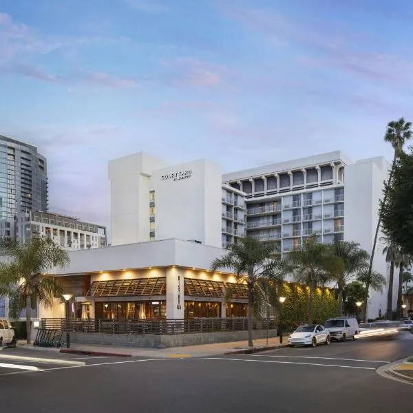 Courtyard by Marriott Long Beach Downtown, hotel v destinaci Long Beach