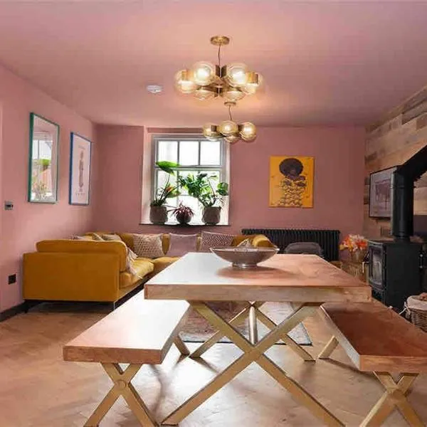 Old Chapel Llanfrynach, hotel v destinaci Brecon