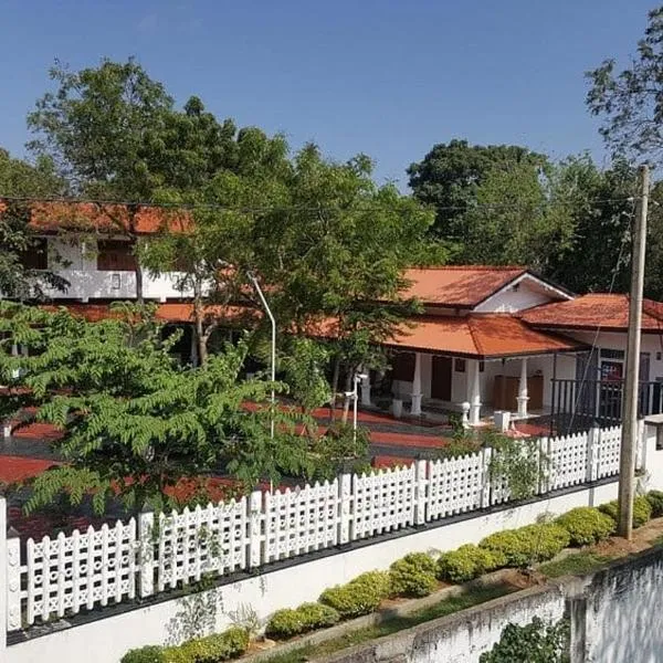 INTEC Kedella Guest, hotel v destinaci Kataragama