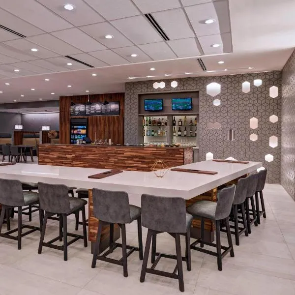 Courtyard by Marriott Houston Sugar Land/Lake Pointe, hotel in Sugar Land