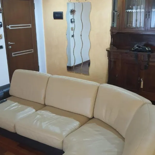 Emil apartment, hotel v destinaci Novara