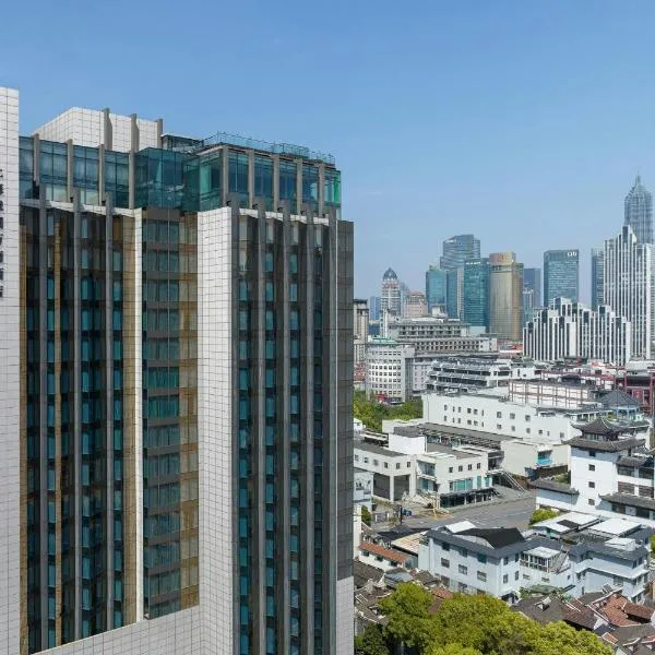 Renaissance Shanghai Yu Garden Hotel on the Bund, hotel in Shanghai