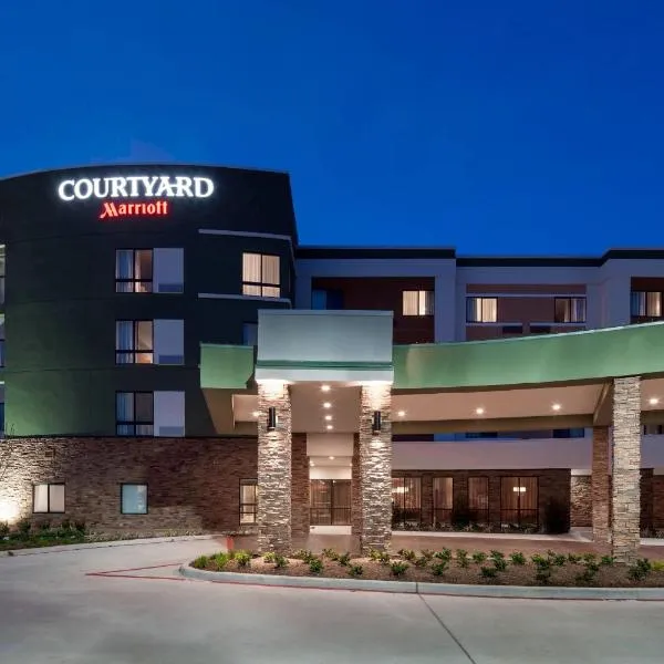 Courtyard by Marriott Houston North/Shenandoah, hotel v destinaci The Woodlands