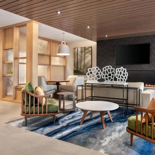 Fairfield Inn & Suites by Marriott Milwaukee West, hotel en West Milwaukee