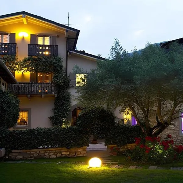 Bed and Breakfast Casa del Nonno, hotel v destinácii Adrara San Rocco