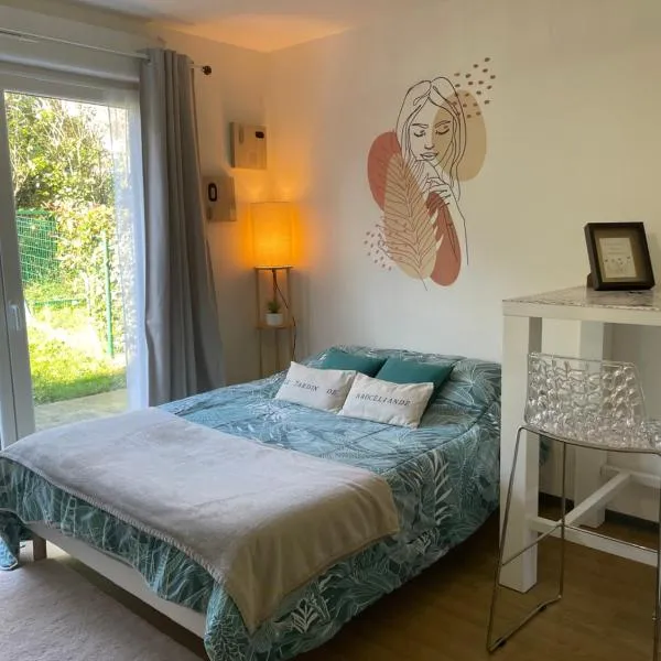 Le jardin de Broceliande, hotel v destinaci Ploërmel