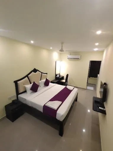 Al Noor Residency Business Class Hotel, hotell i Chennai