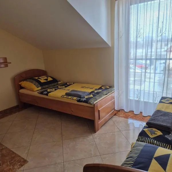 Penzión Altana, hotel v destinaci Ludanice