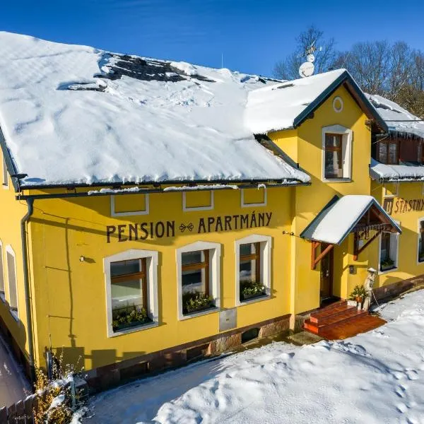 Apartmány U Šťastných, hôtel à Černý Důl