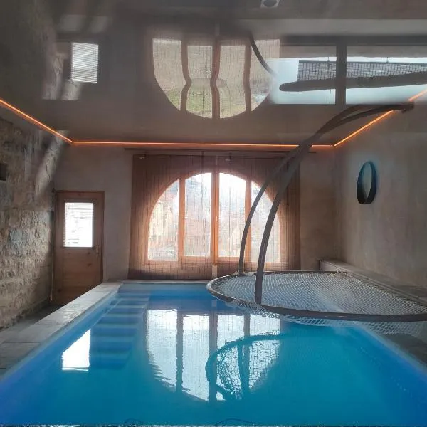 lesoleilo, hotel v destinácii Mostuéjouls