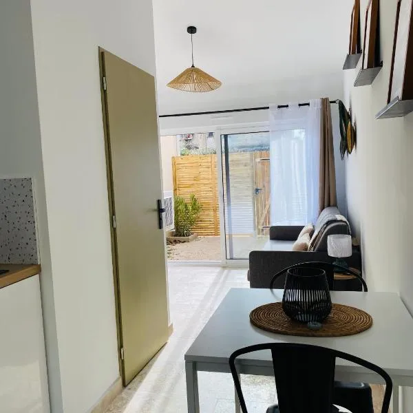 Le studio de Marie, hotel v destinácii Noves