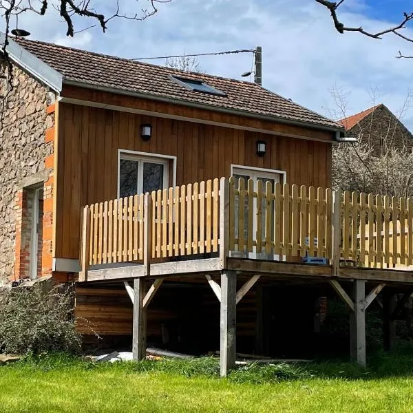 Microgite la Saboterie cosy home pour 2-3 pers, hotell sihtkohas Le Mayet-de-Montagne