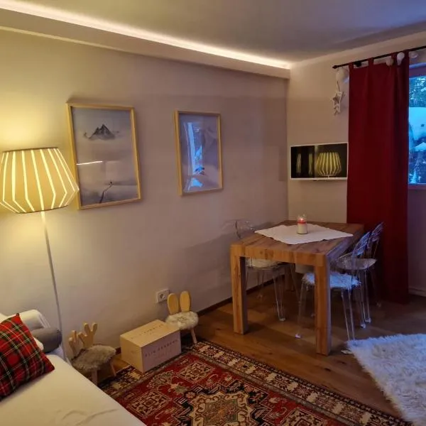 Sauze Apartment, hotel in Sauze dʼOulx