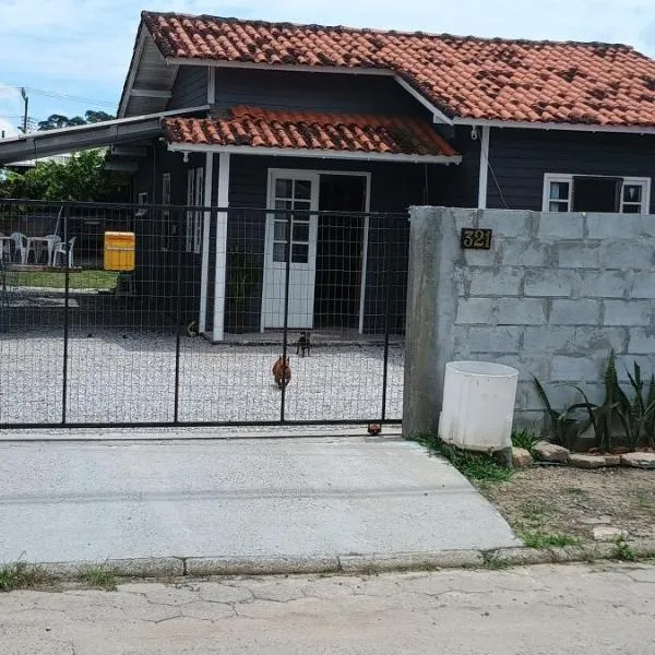 Mini Loft A no Ribeirão da Ilha, hotel v destinaci Florianópolis