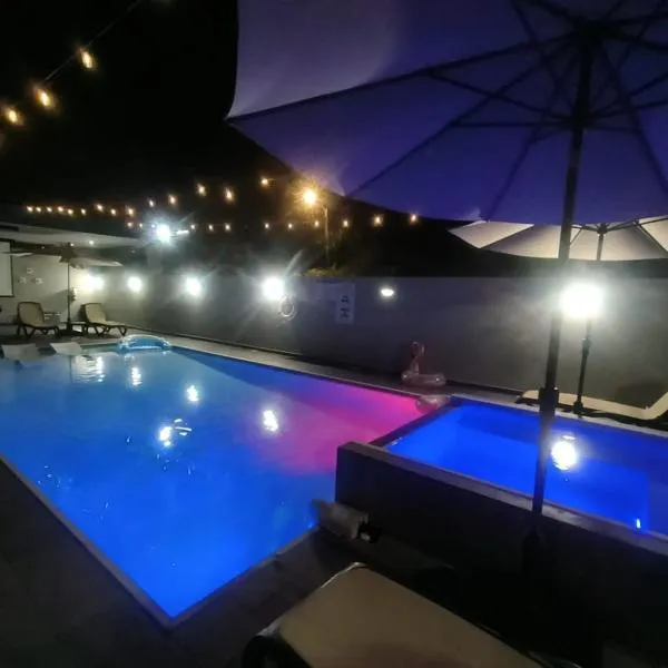Aquaville Dorado Moderna A Studio 7, hotel v destinaci Dorado