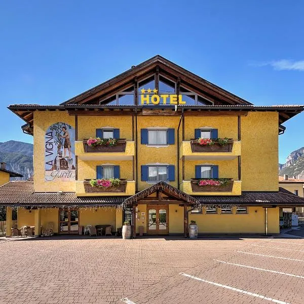 산 미켈레 알라디제에 위치한 호텔 Hotel Garni La Vigna