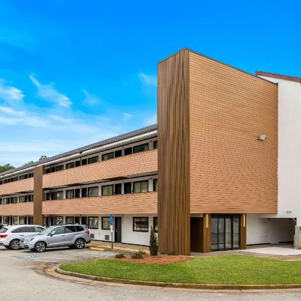 Clarion Pointe Kennesaw Town Center, hotel in Kennesaw