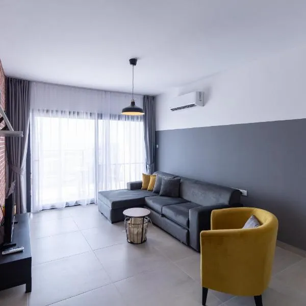 Pompeius Apartments in Caesar Resort & SPA, Long Beach, hotel in Iskele