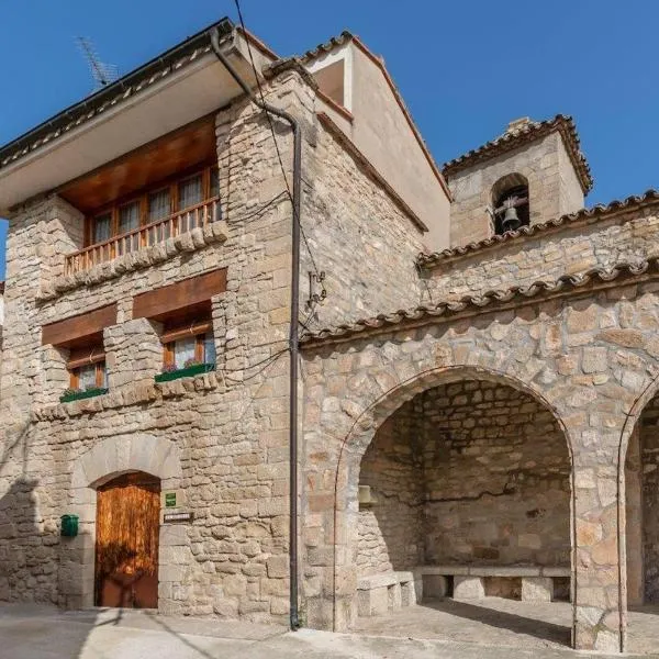 Casa con Piscina 1hr Barcelona, готель у місті Argençola