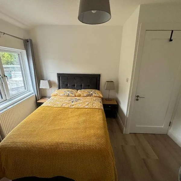 Joes home, hotel em Limerick