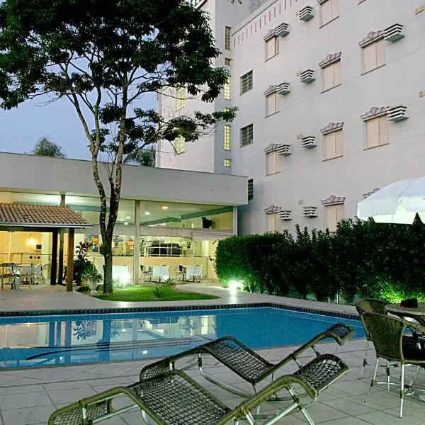 Hotel Aero Park e Estacionamento, hotell i Jataìzinho