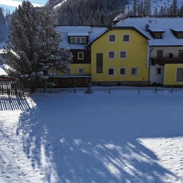 Gasthof Raufner, hotel v destinaci Innerkrems