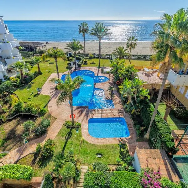 Luxury Duplex Sea Views La Cala Beach, hotel in La Cala de Mijas