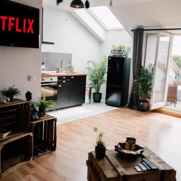 Rooftop Buddha Lounge - Ferienwohnung im Dachgeschoss in Leipzig mit Waschmaschine und Netflix, hotel din Leipzig