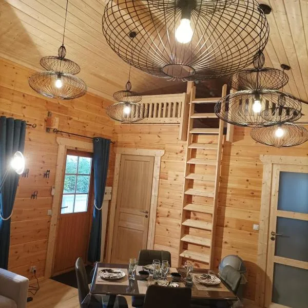 Cottage "Au ptit bonheur", hotell i Bourbourg