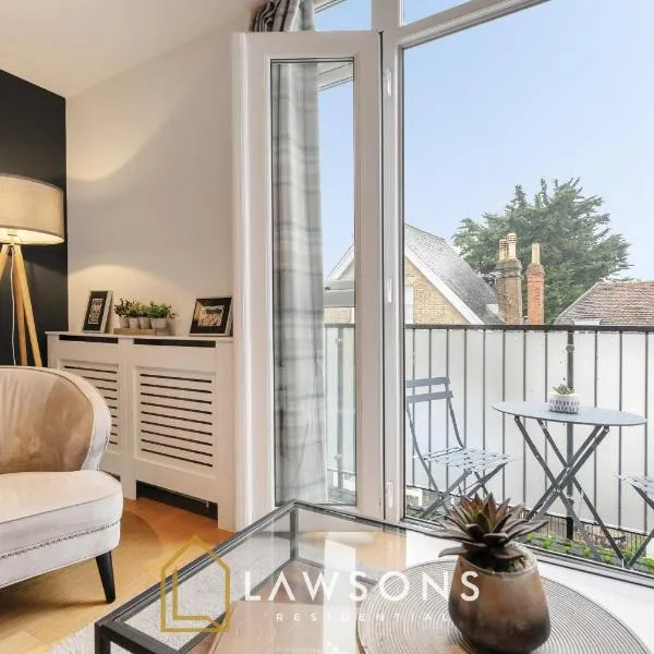 Viesnīca Urban Living by Lawsons with free parking Vindzorā