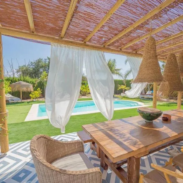 CasaNoa Luxury Villa Bed and Breakfast, ξενοδοχείο σε Jávea