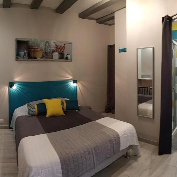 Jolie Studette au calme 10 min de Tours centre, hotel v destinaci Fondettes