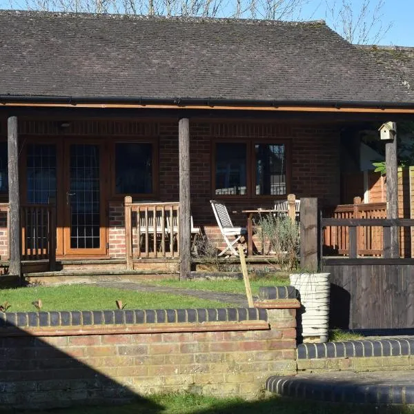 Spacious Garden Studio, hotel v destinaci Kings Langley
