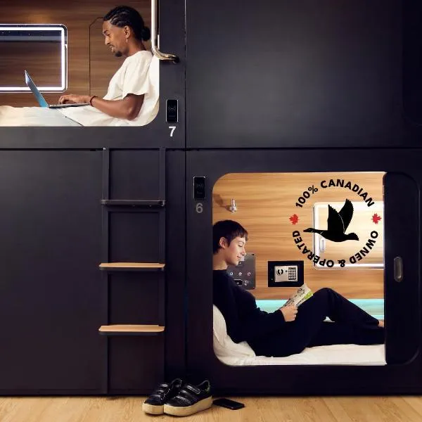 Pod Hotel, hotel em Montreal