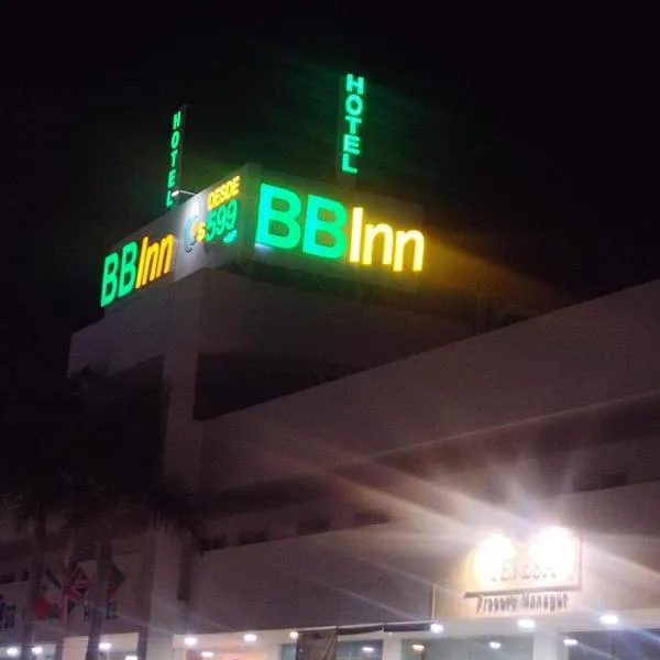 BB INN, hotel v destinaci Nuevo Vallarta