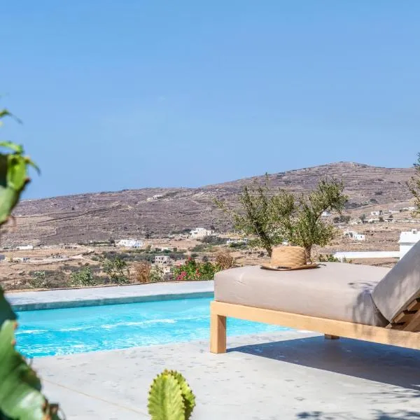 Rockaine Suites, hotel v destinaci Tinos