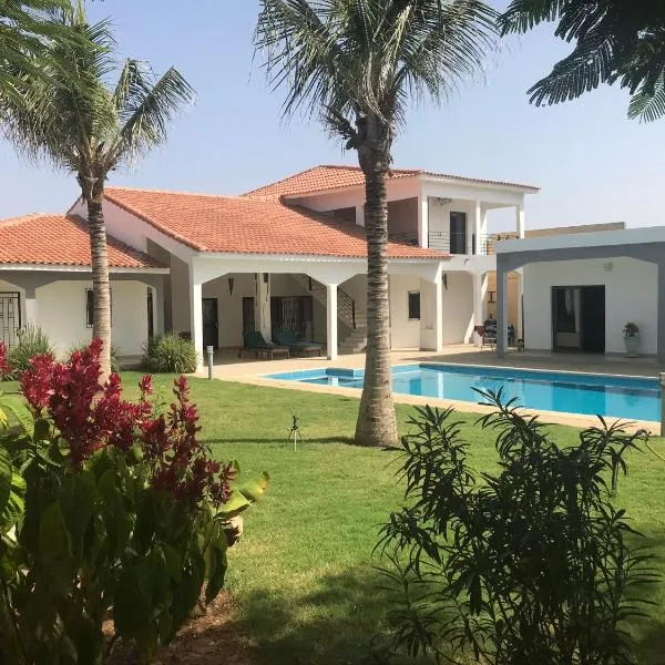Villa Daba, hotel v destinaci Saly Portudal