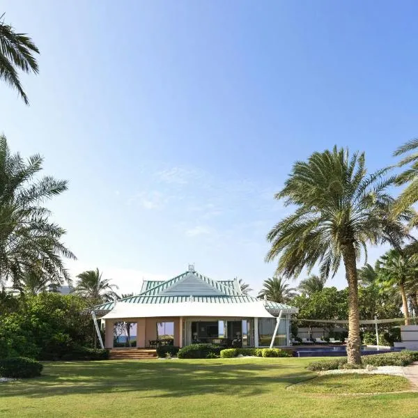 The Ritz-Carlton, Bahrain, hotel i Manama