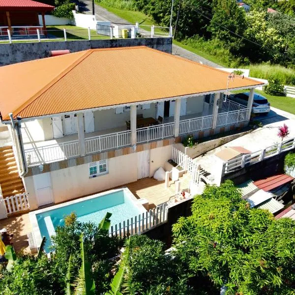 Villa Sirius vue sur mer, hotel a Le Vauclin