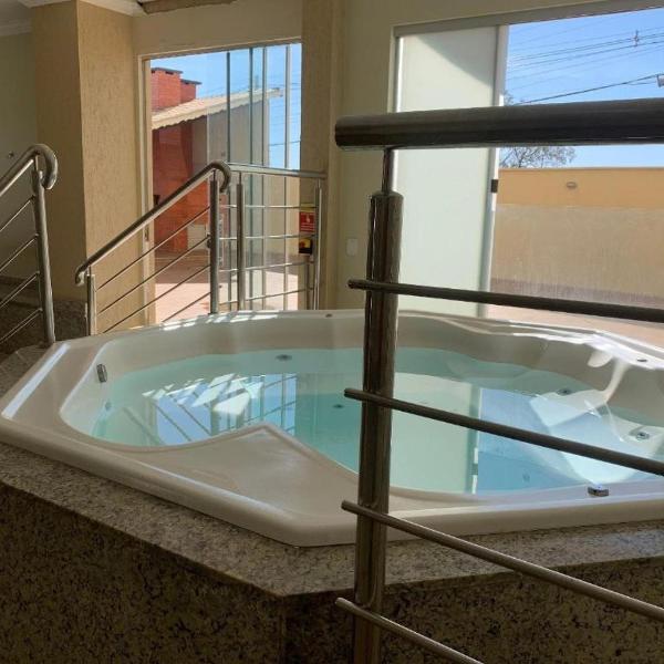 Toulon Park Apartamento com Hidromassagem