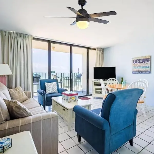 Octopus Garden 1BR, King Bed, Indoor & Outdoor Pool, hotel en Carolina Beach