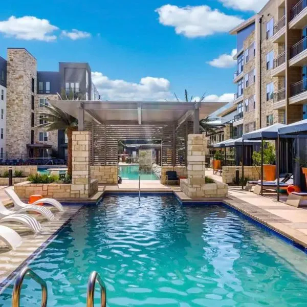 Luxury 2bedroom Apartment TX, hotel in Addison