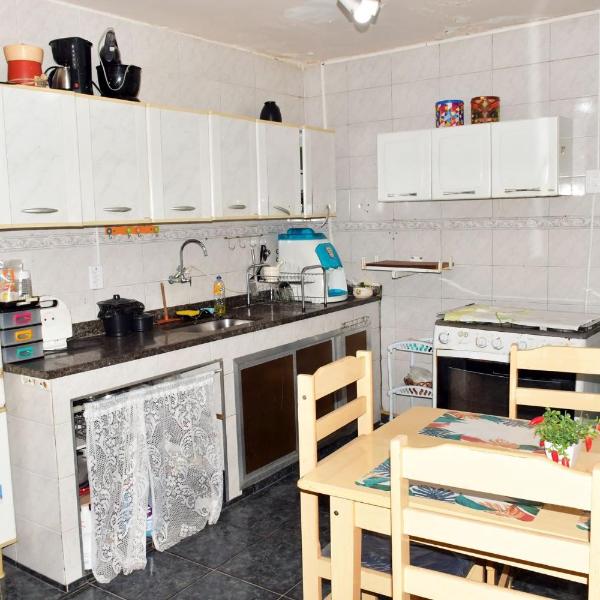 Casa com Quarto Duplo com Banheiro Privativo - Foto 4