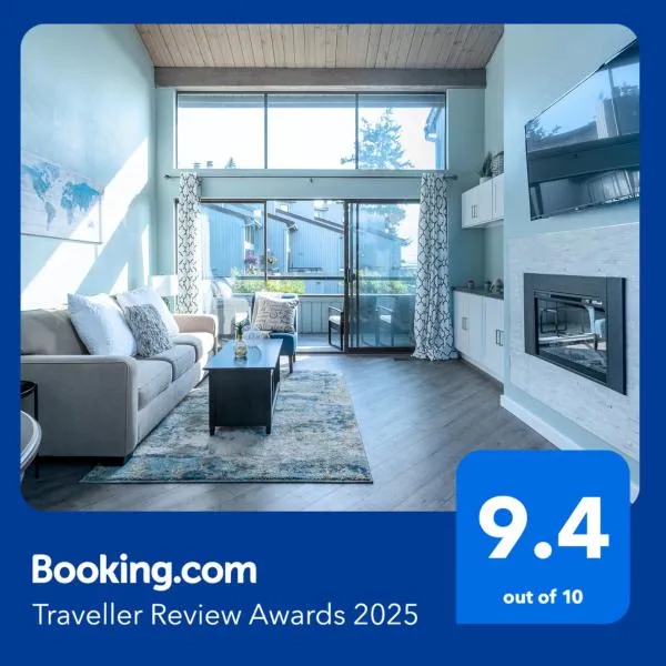Oceanview Escape at Birch Bay with indoor Pool & Hot Tub, hotel di Blaine