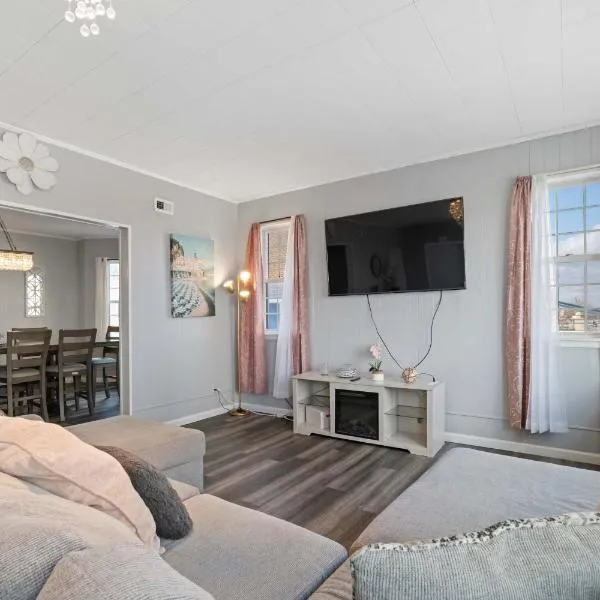 Escape to Raleigh Ave Glamour - Steps to the Beach, hotel en Atlantic City