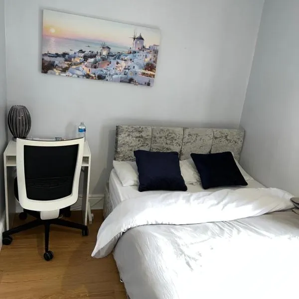En-suite Room Near City Center 4, hotel v destinaci Doncaster